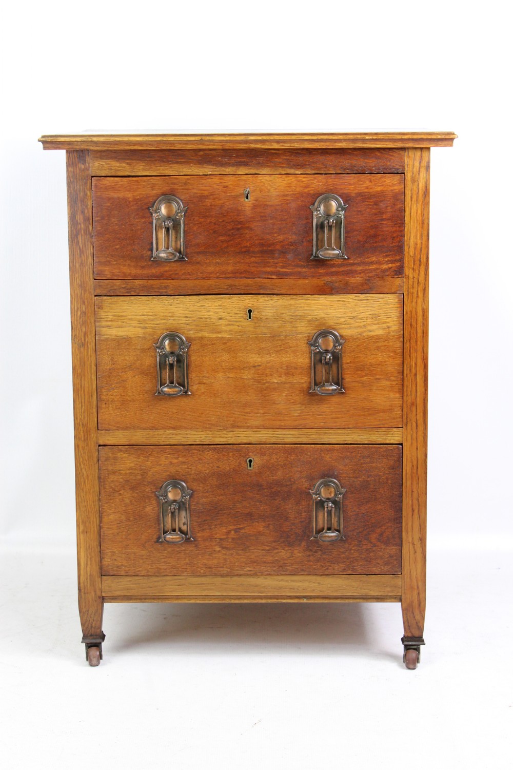 Edwardian Arts & Crafts Oak Chest of Drawers