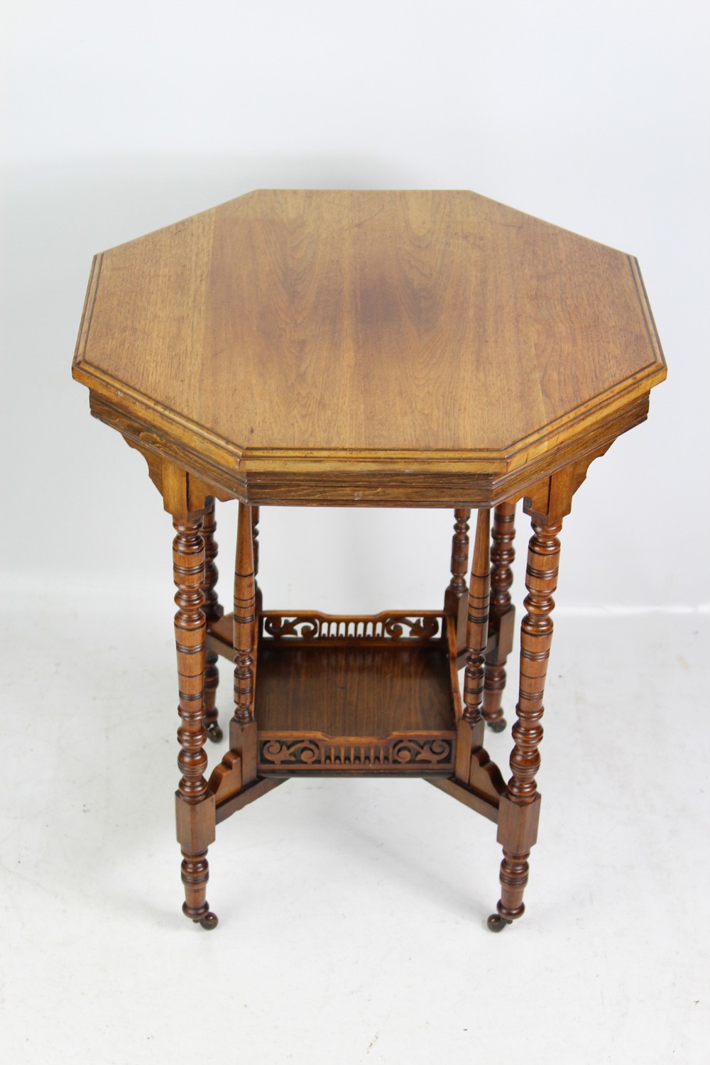 Small Victorian Arts & Crafts Side Wine Lamp Table