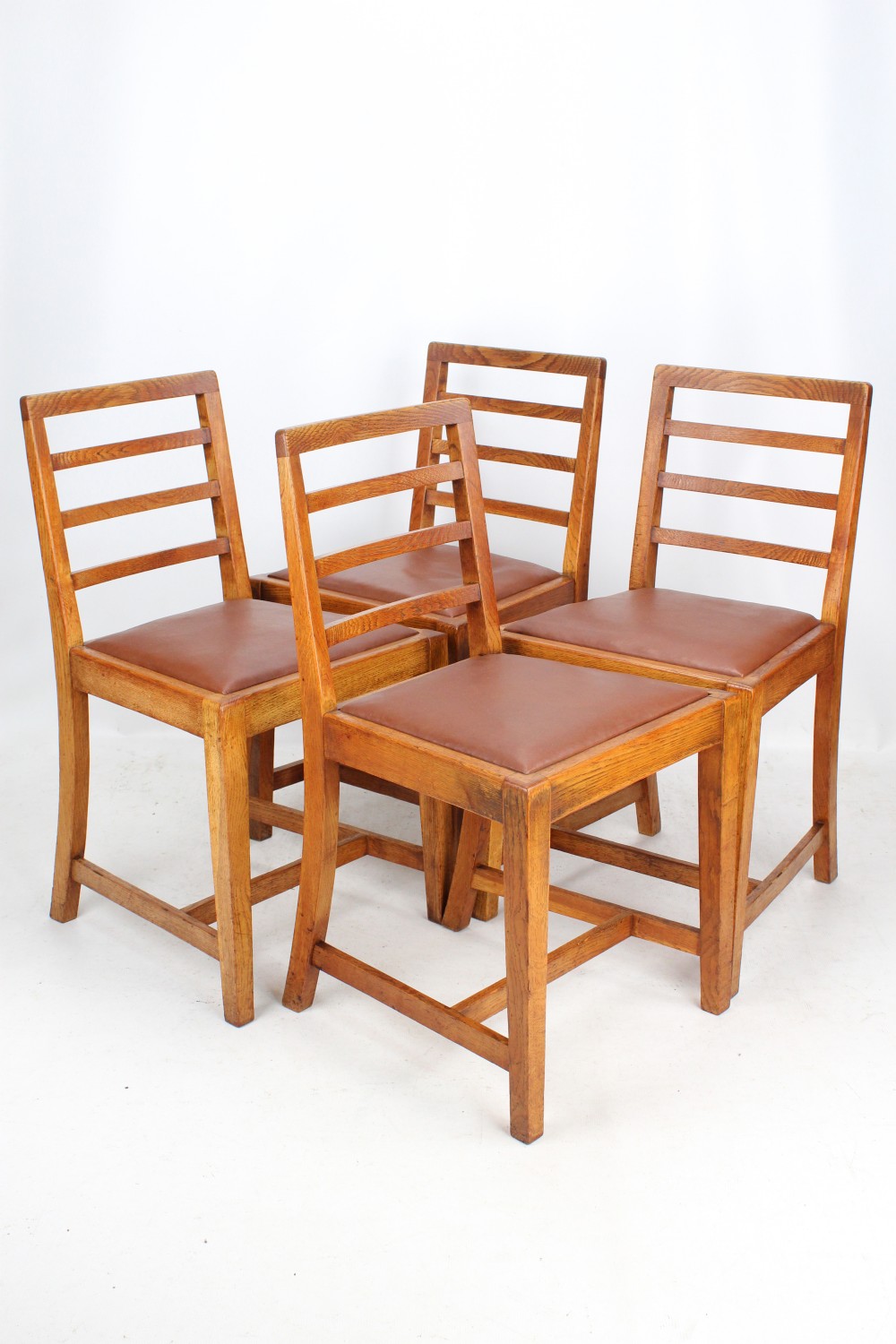 Set of 4 Oak Dining Chairs Manner of Heals