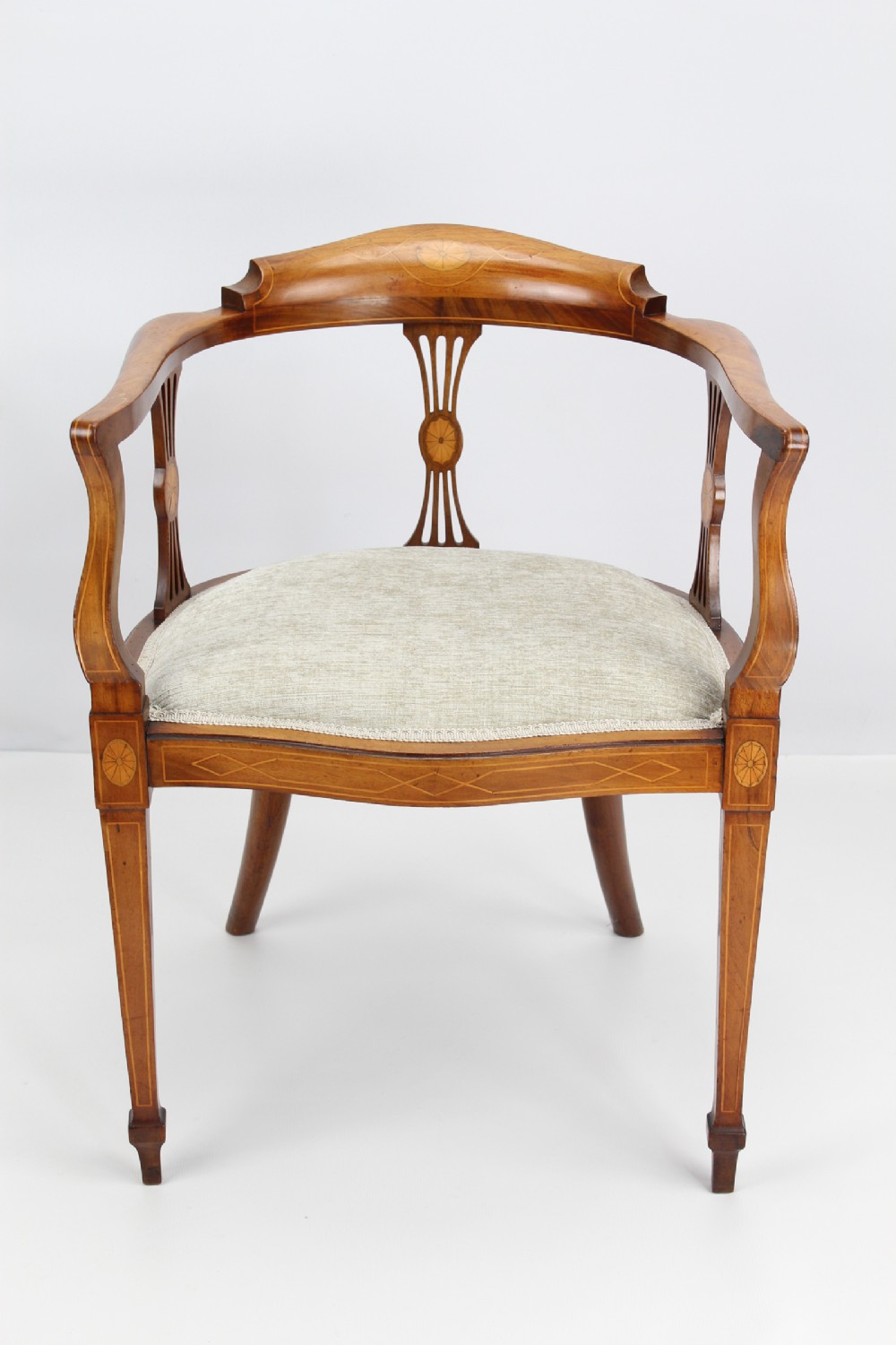 Victorian inlaid Mahogany Tub Chair 