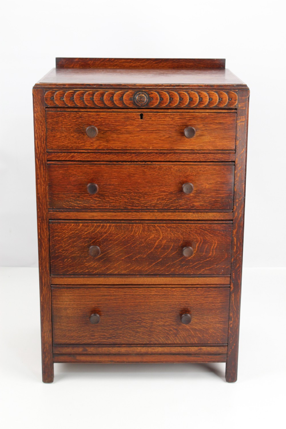 Small 1920s Oak Chest of Drawers