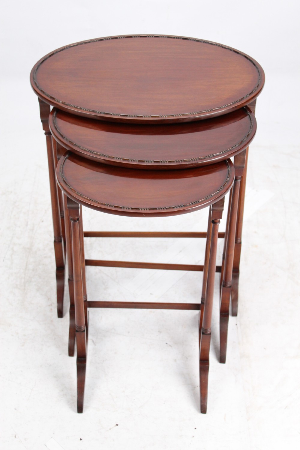 Victorian Nest of 3 Mahogany Tables Manner of Gillows