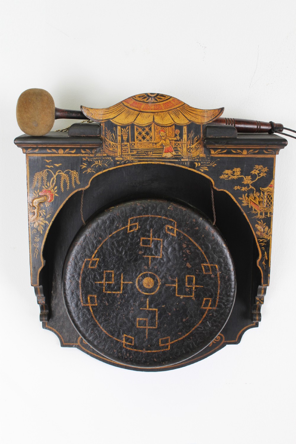 Small Edwardian Chinoiserie Dinner Gong