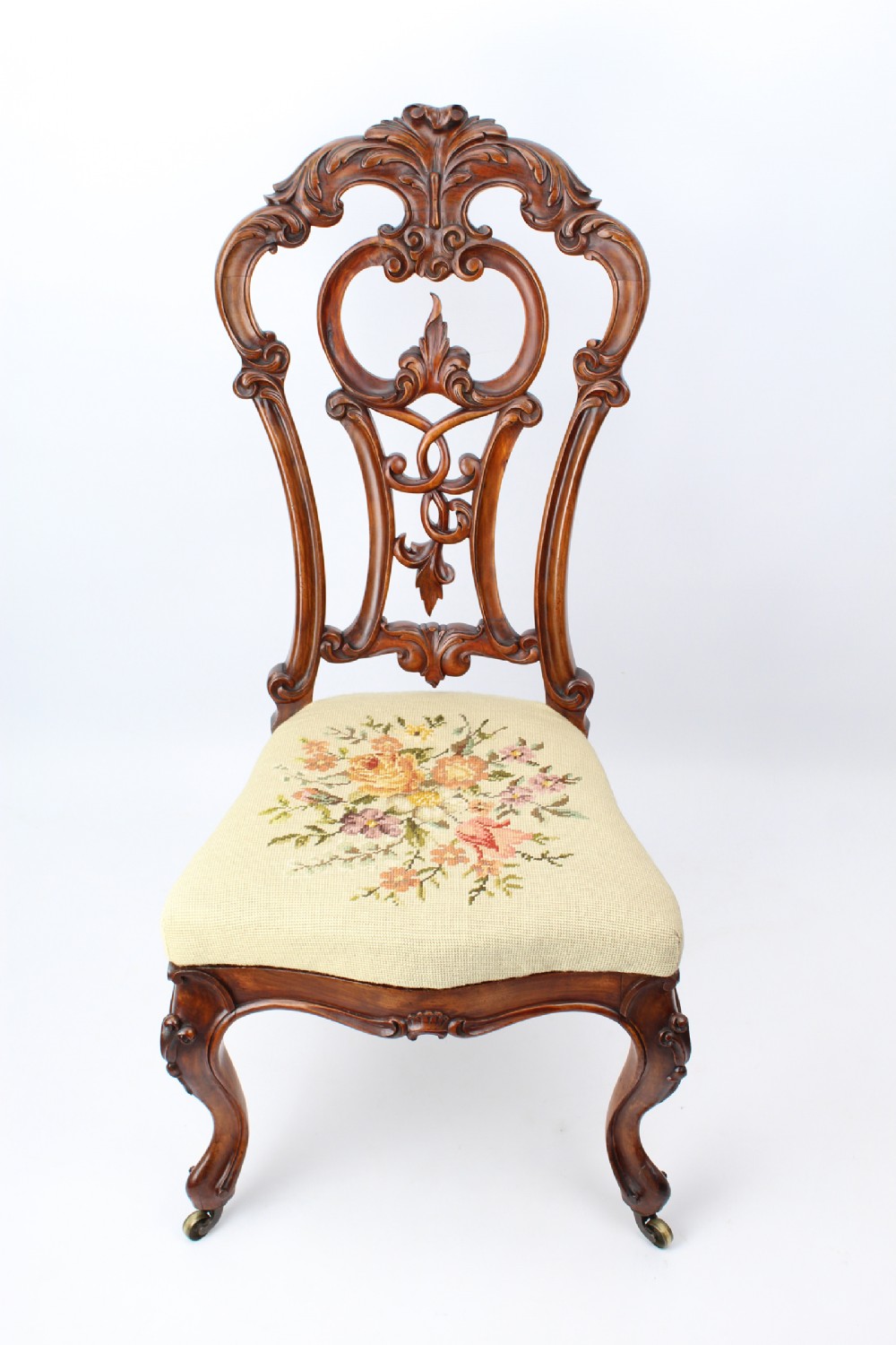 Victorian Carved Walnut Bedroom Chair