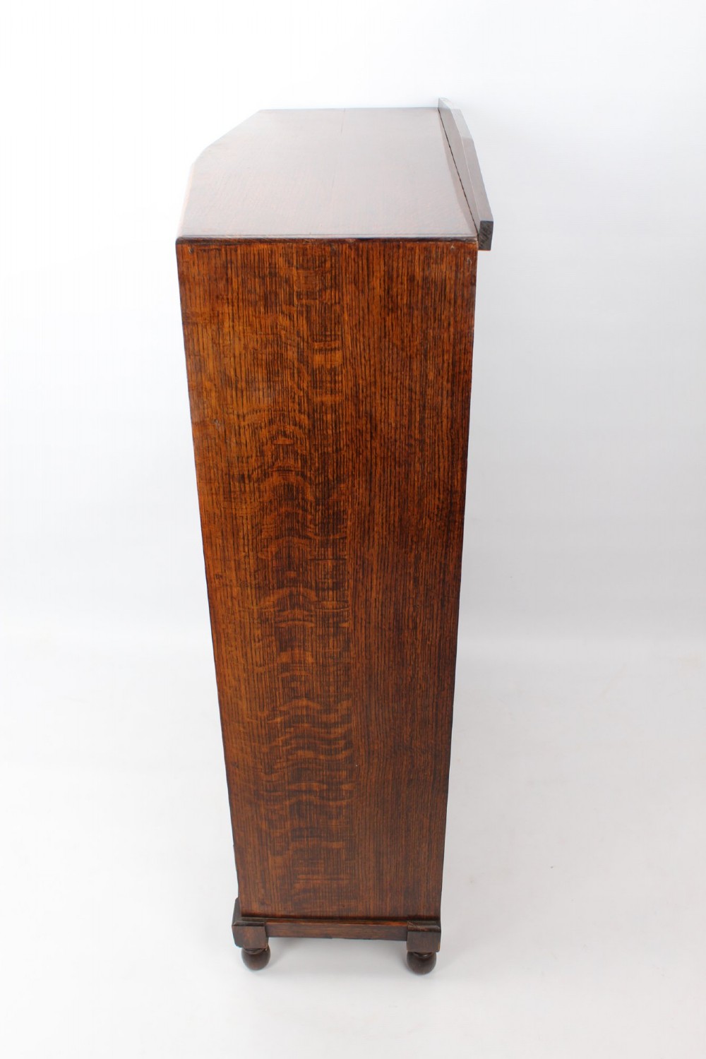 Small & Slim 1920s Oak Bookcase View VI