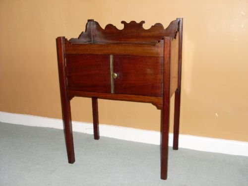 A Georgian Night Table