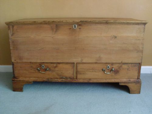 A Georgian Pine Mule Chest