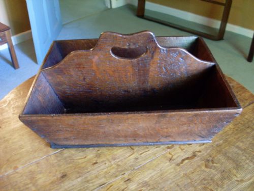 A Georgian Oak Cutlery Tray