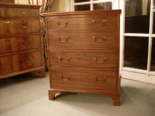 An Early 19thc Small Faux Chest