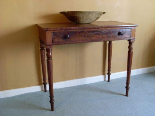A Ladies Writing Table with Drawer.