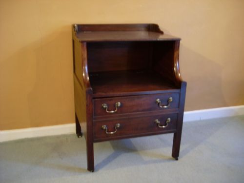 A Georgian Bedside Stand