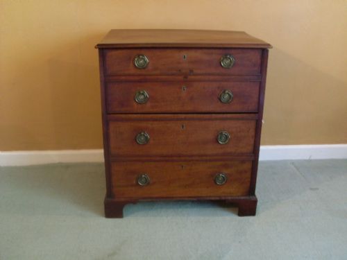 An Early 19thc Small Faux Chest