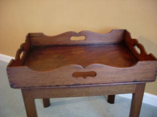 fig 1. Geo III mahogany butlers tray