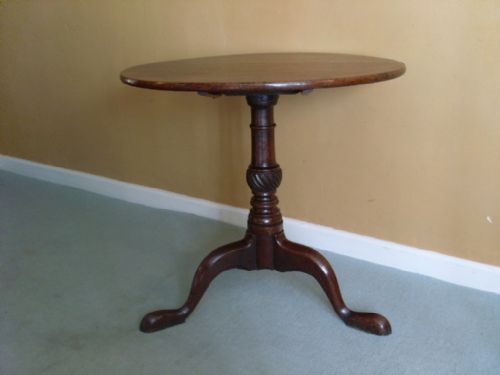 A Georgian Country Oak Tripod Table