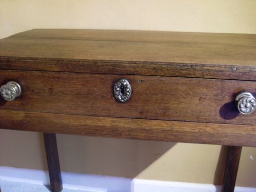 fig 1. A Georgian oak country made side table
