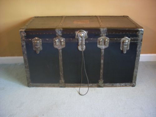 An American Cabin or Steamer Trunk