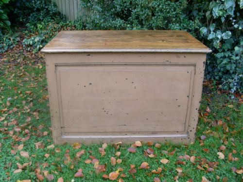 A Small 19thc Shop Counter or Desk