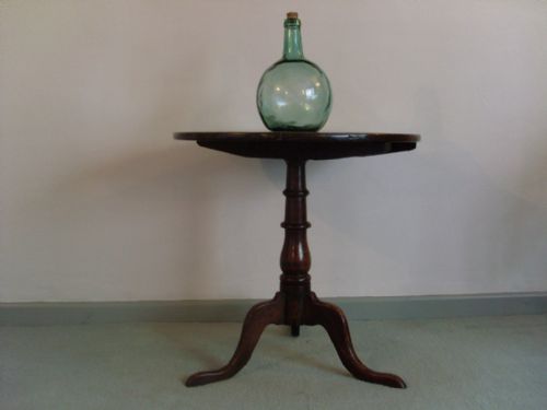 A Georgian Oak Tilt Top Tripod Table