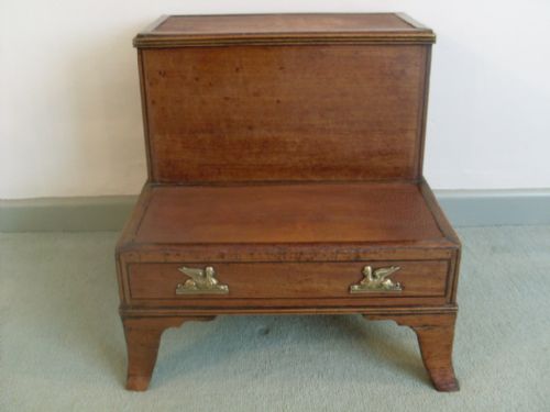 A Set of Regency Library Steps