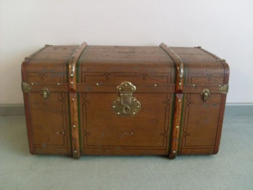 A Lv Style Travelling Trunk Coffee Table
