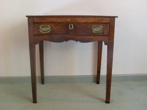 A Georgian Oak Side Table