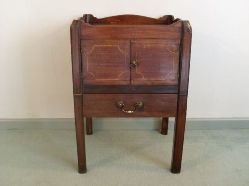 A Georgian Tray Top Bedside Stand