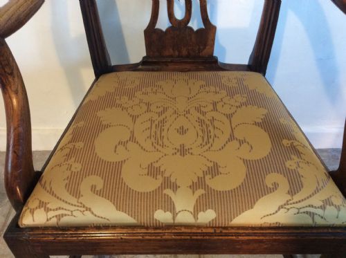 A GEO III ELM CHIPPENDALE STYLE OPEN ARM CHAIR - ADDITIONAL PHOTO 5