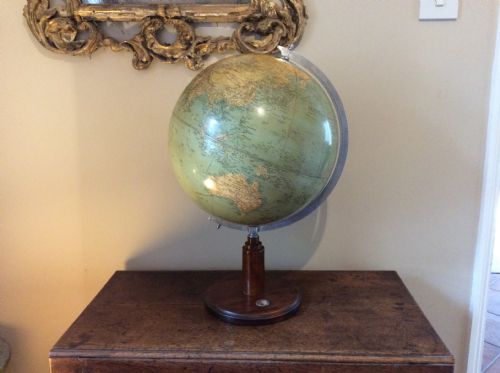 A 1930'S Philips Standard Globe