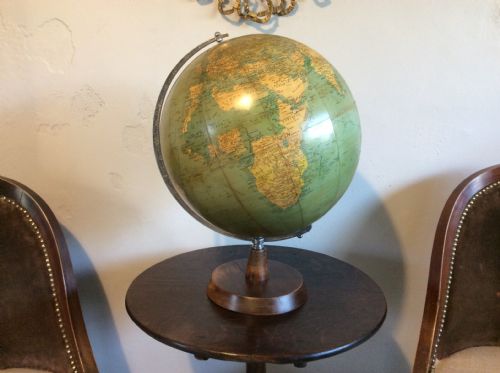 A Philips Pre 1935 Globe