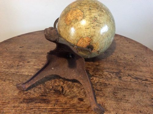 A GEOGRAPHIA 10'' TERRESTRIAL WORLD GLOBE - ADDITIONAL PHOTO 4