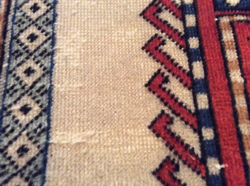 A SMALL ANTIQUE ANATOLIAN RUG - ADDITIONAL PHOTO 8