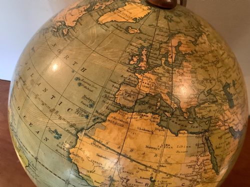 AN 8'' BACONS EXCELSIOR GLOBE - ADDITIONAL PHOTO 2