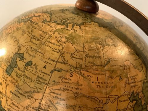AN 8'' BACONS EXCELSIOR GLOBE - ADDITIONAL PHOTO 8