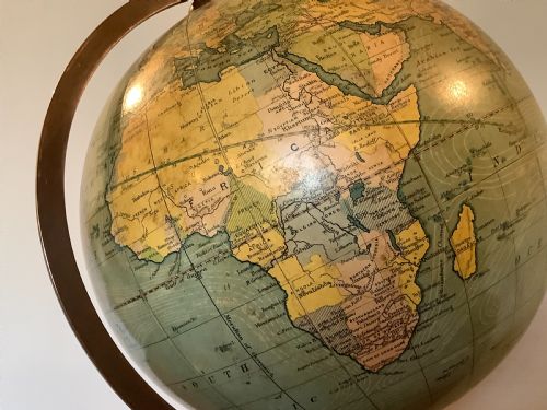 AN 8'' BACONS EXCELSIOR GLOBE - ADDITIONAL PHOTO 11