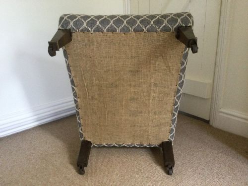 A 19THC ENGLISH SLIPPER CHAIR - ADDITIONAL PHOTO 6