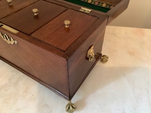 A SECRET DRAWER GEORGIAN TEA CADDY - ADDITIONAL PHOTO 5