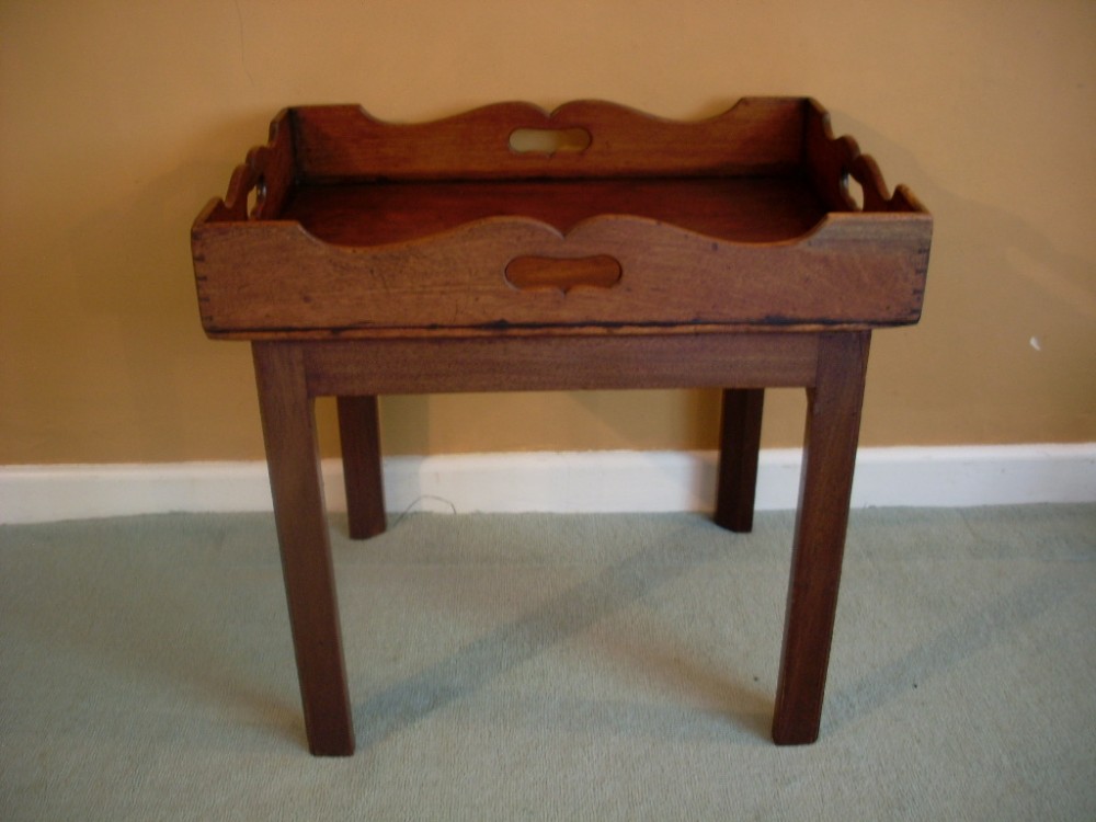 Geo III mahogany butlers tray