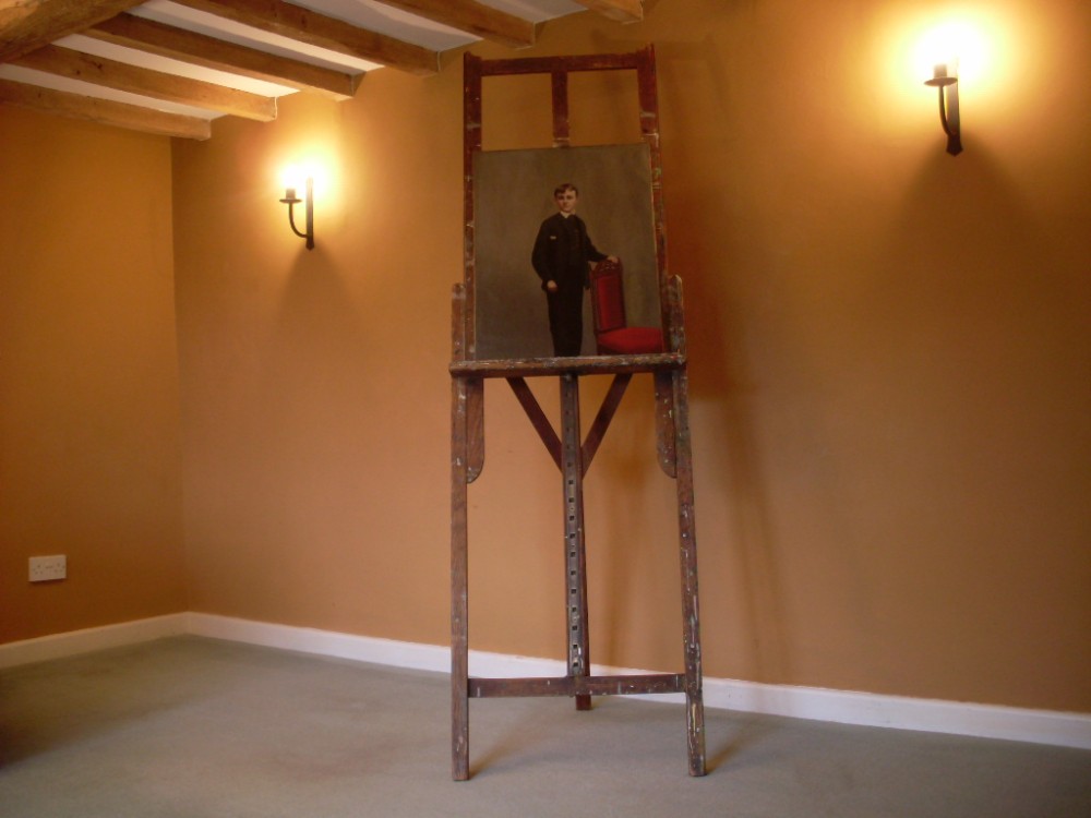 A 19thC Reeves studio easel