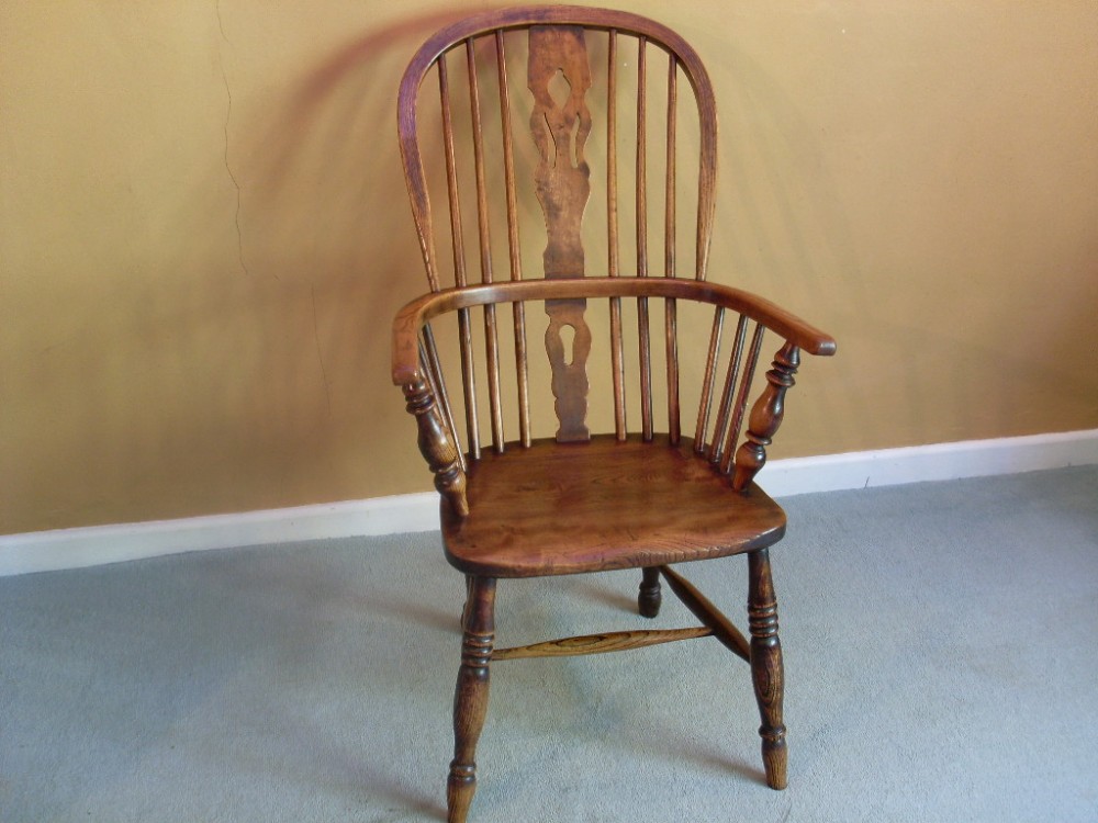 19thC Windsor chair (good colour)