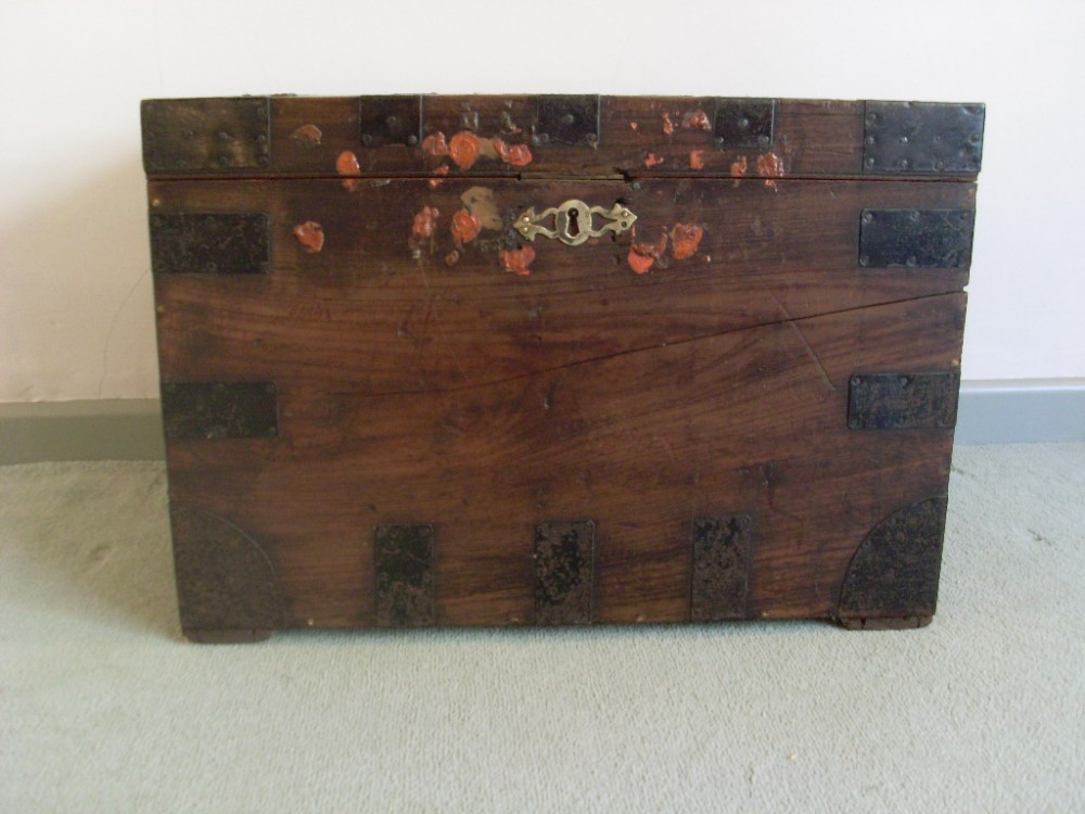 A 19thC oak silver trunk