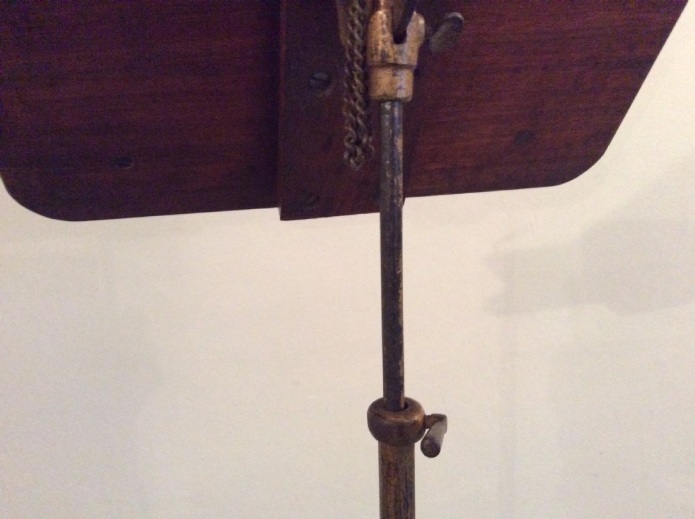 An adjustable music stand View VII