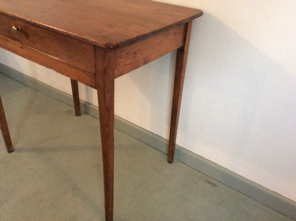 A Georgian pine side table View V