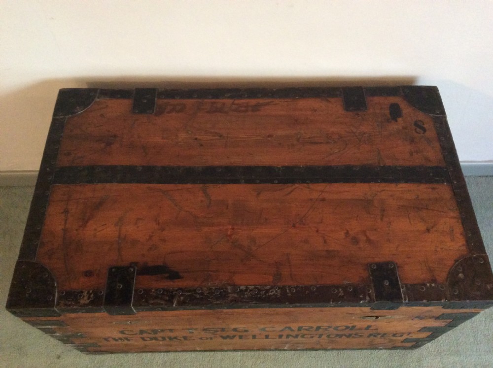 A military campaign trunk View X