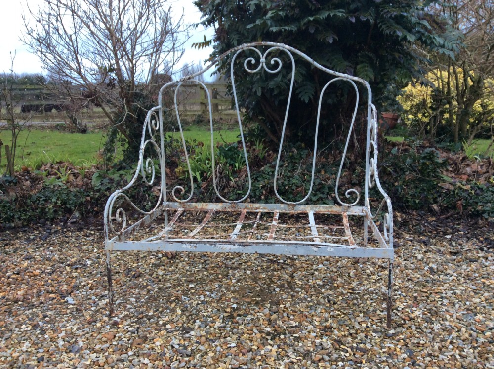 A French double seat iron garden chair