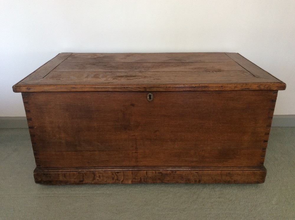 A Georgian oak trunk