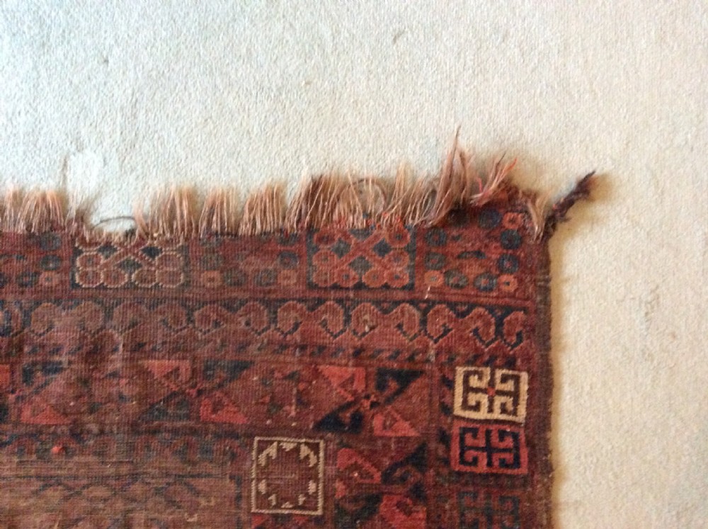 A 193cm x 145 cm antique rug View VIII