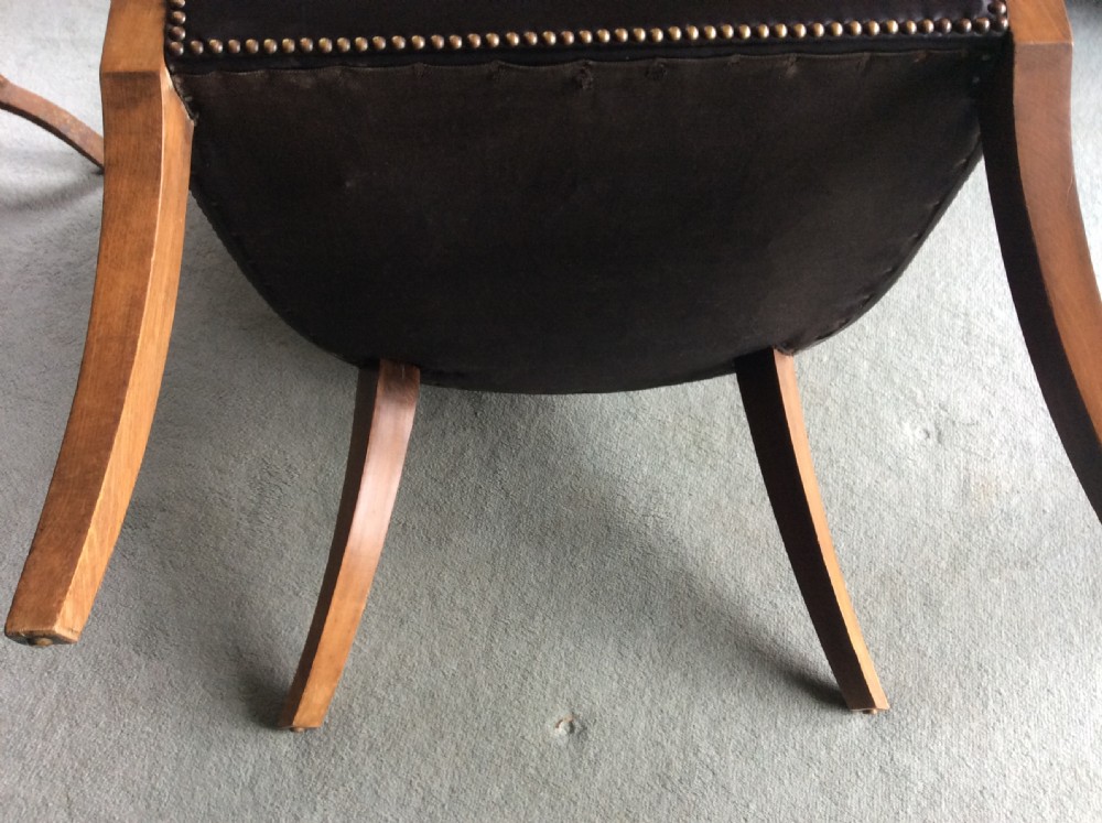 An Italian design Deco desk chair View VIII