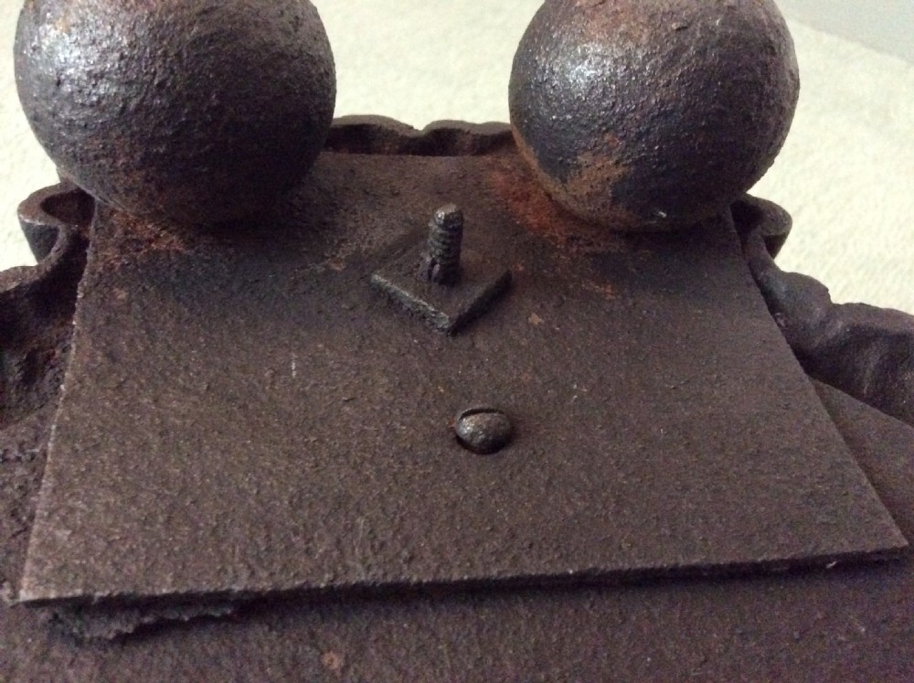 A large ornate Victorian cast iron fender View XII