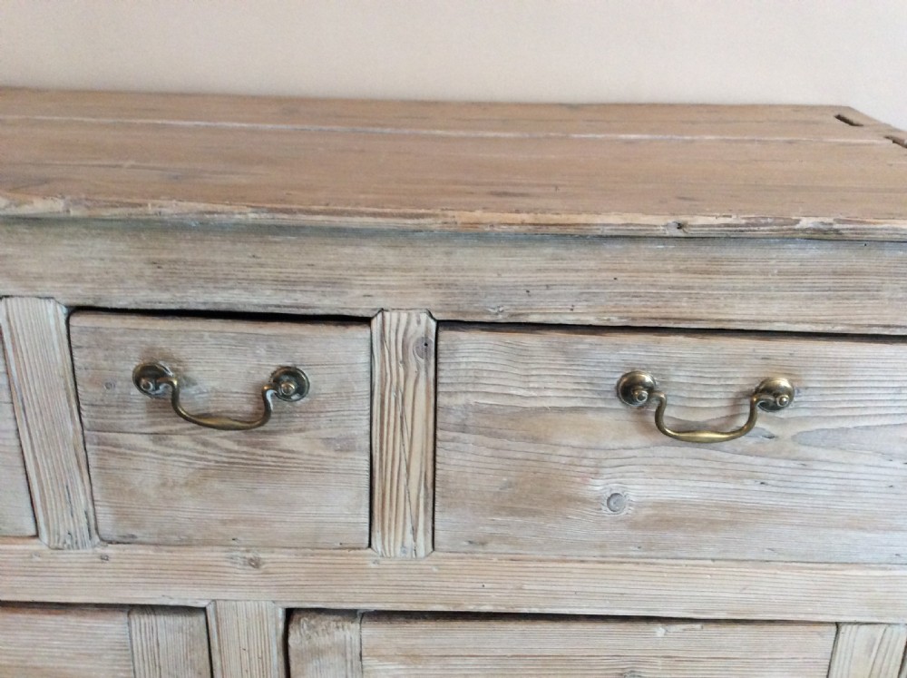 A Georgian pine dresser base View V