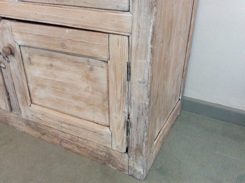 A Georgian pine dresser base View VI